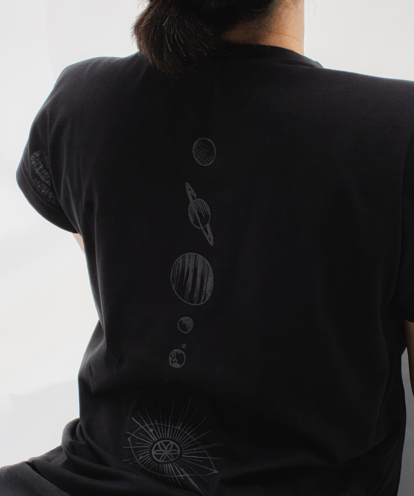 Camiseta Navagraha - Negro